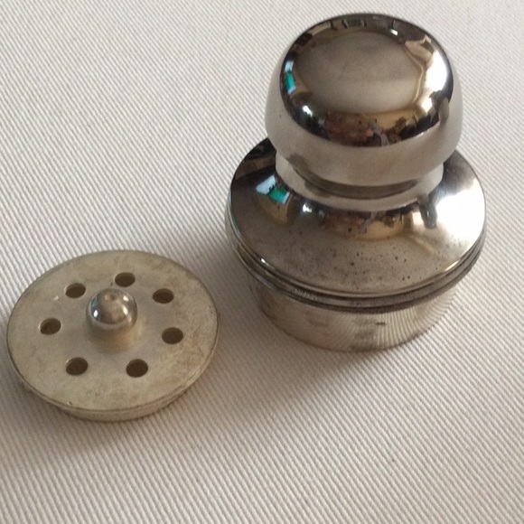 3/$10 | Silver Coloured Cocktail Shaker - Picture 6 of 9